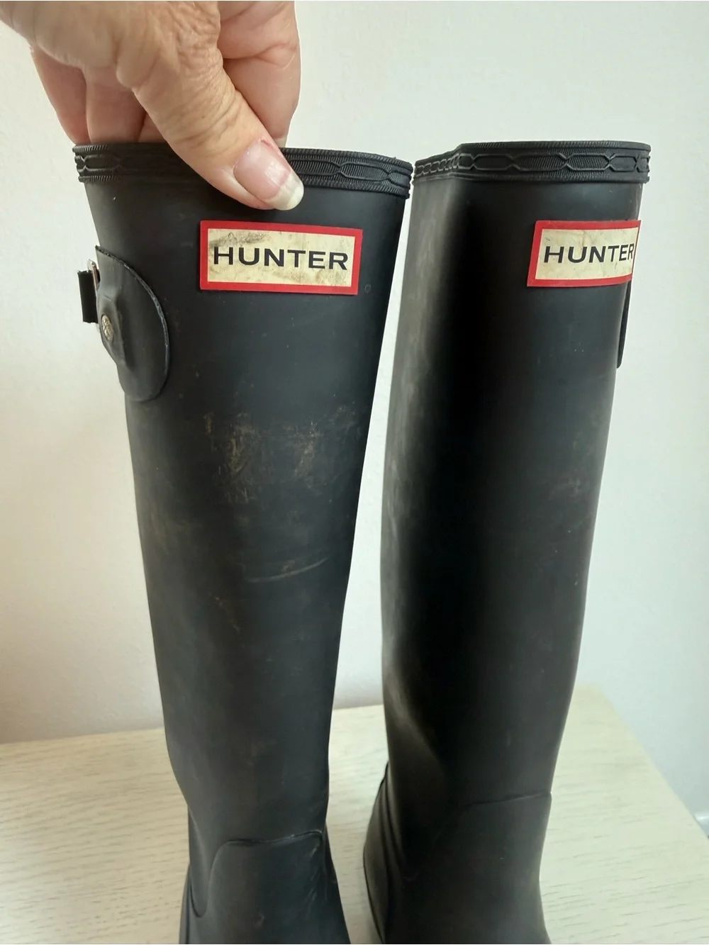 Hunter Women’s Original Tall Black Rubber Rain Boots Wellington Buckle Size 9